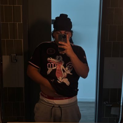 fuckyoubaez's profile picture. _