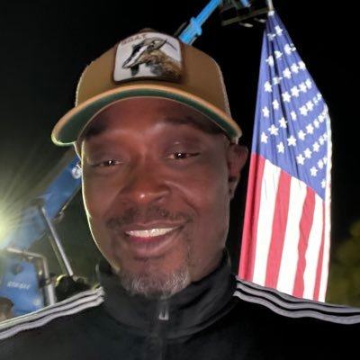 mrmunchnow's profile picture. The right man for the right job