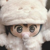 りう (@oyasumi3210) 's Twitter Profile Photo