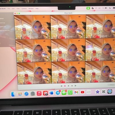 jgn tngk lama lama nanti tak selesa and TAK PAYAH REQUEST