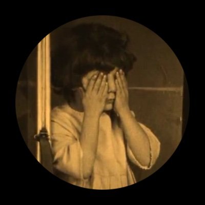 Hominigitz's profile picture. Here we go AGAIN again. Plants are better than people.