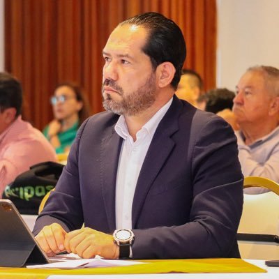 douglasheroe's profile picture. Dr de seguridad Dpto Santande MY (R) del Ejército Nacional/ Profesional en ciencias militares/ CEO DA Empresario, Consultor en seguridad estratégica