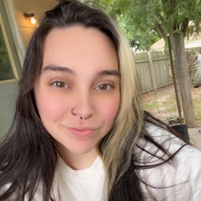 Bratty and Evil Queen, I will ruin you with no mercy🥵| Financial dominatrix | earn my attention losers | $30 tribute | $50 unblock fee | P.P • C.A • Amazon gc