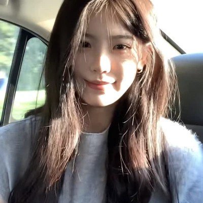 madhu00126156's profile picture. 