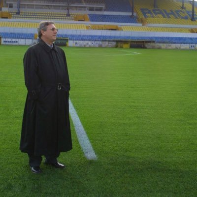 ZeljkoSinanovic's profile picture. Hayatta herşeyin mizahı olur.