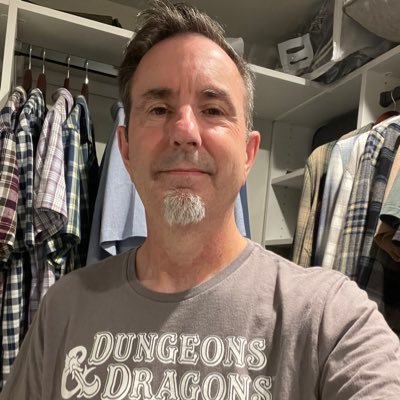 Producer of Jitters (in post production), @witchmovie1 and @homelessashes D&D content creator, ttrpgs, drums, bass