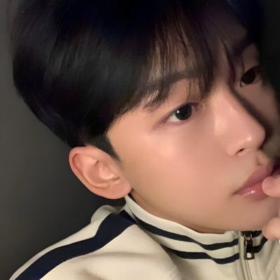 ૮₍ ˃⤙˂ ₎ა ... 𝖼𝖾𝖽𝗋𝗂𝖼 ♥︎ !! 💭 you are poetry. from your eyes to your hair, from your smile to your heart. even in every imperfection. @NCTsmtown addict 🤍