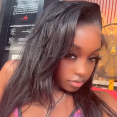 dhabratt9's profile picture. pisces babe🫧  Highly Favored 🎀