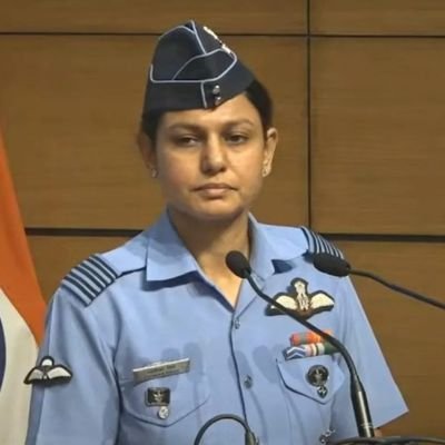 Realdeshpremii's profile picture. 