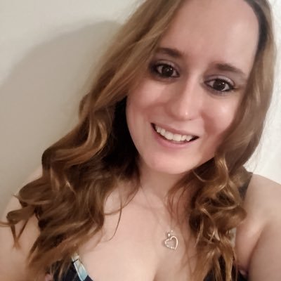 ♡ CPJ: ShellyBaby | sh3llsh3ll on habbo .com | Twitch: ShellyBaby94 ♡ Nintendo: SW-2813-9133-4812 ♡