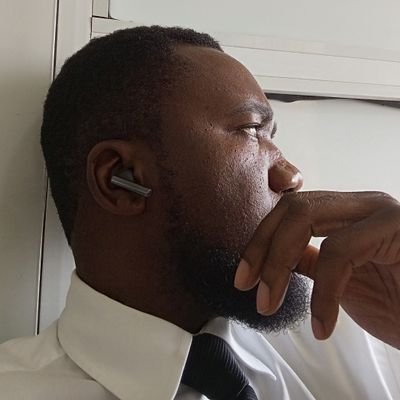 Legal practitioner. Catholic integralist. Interested in Business, History and Politics . Veritas odium parit.