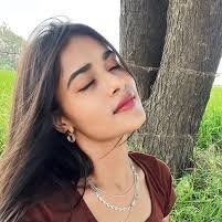 adele_adelka's profile picture. Risk is real, but so are the rewards. I trade what I understand.  $CRM $UBER $AMD $PFE