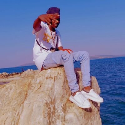 Joygiver911's profile picture. +256753621721 lets connect 🤝👅
No matter how evil ᎷᎾNᎬY  is
Don't think being ᏴᎡᎾKᎬ  is holy
L͙i͙v͙e͙r͙p͙o͙o͙l͙ i͙s͙ B͙o͙o͙
@LFC🔴ྂ4  Lྂiྂfྂeྂ