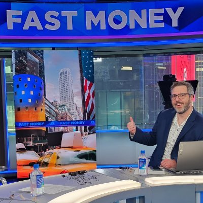 I invest in dividend focused etfs. Looking to follow like minded accounts. from $500 a month today to $5000 a month tomorrow. Building for retirement!!!!!!!!