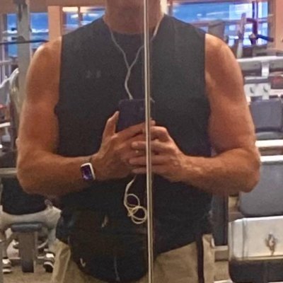 Ballpen_doodle's profile picture. a beautiful baby god is broken