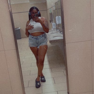 Libra☼ Virgo☽ Taurus ↑ Red Velvet Cake enthusiasts~ Techie👩🏾💻 Shinmon Benimaru stan account, Horror movie fanatic, Gamer Girl