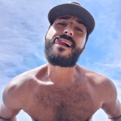Sempre muito grato pela HONRA de poder servir um bom Macho! 🫡 100% conteúdo próprio! 😉