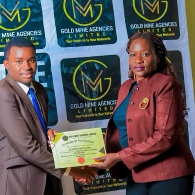 ElizabethO82429's profile picture. 