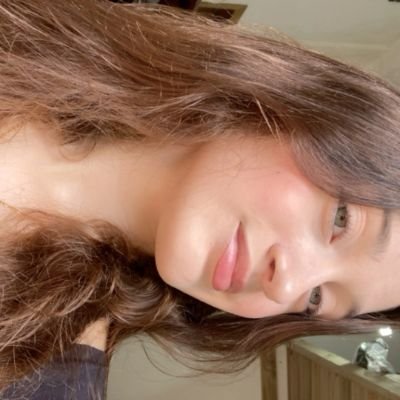 trinddis's profile picture. ᯓ⋆.˚★