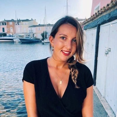 Elizajane15851's profile picture. 