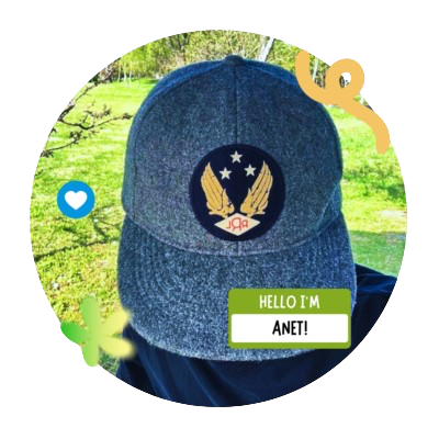 jeonguiz's profile picture. she/her— 911 help, i can't stop falling in love with #treasure