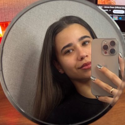IAM WHO IAM ,DONT LIKE IT RESPECTFULLY LEAVE! KILL THEM WITH KINDNESS 🌸