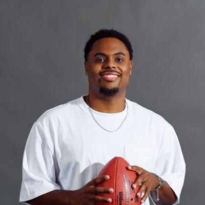 Covering the Raiders for ESPN 🏈👨🏾💻| IG: ryanmcfadden__ | #MerrillMade 🐢 | D(M)V ➡️ LV