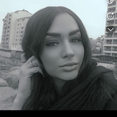 مرده بدم زنده شدم گریه بدم خنده شدم دولت عشق آمد و من دولت پاینده شدم
#مانیفست-رنسانس-ایران-آزاد