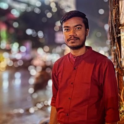 Political analyst
Civil services aspirant
Love reading, debates
Strong communication skill
Home tutor