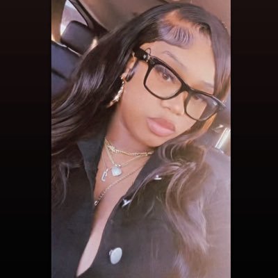 🌹. A mother to a princess 👑& a King 🤴 SariyahCooper , Jaahir Davidson 🥰 ,BLESSED & highly favored 💙 ya favorite nurse & pheblomty tech 💉💋