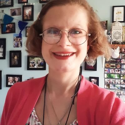 EmmaGibson95's profile picture. Remaining in the present! as much as i can!