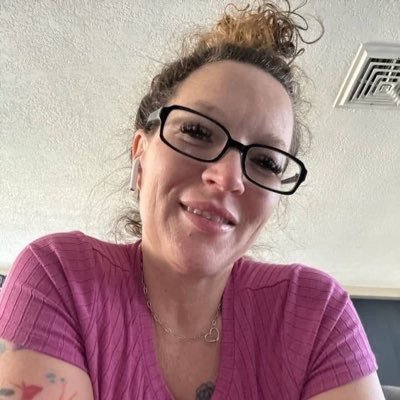 Amelia637464's profile picture. ❤️