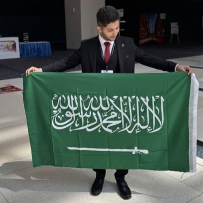 Diploma in English || Pharmacist intern at @moimsgovsa || member at @SaudiPhSociety