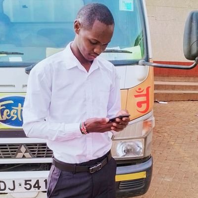 carwarriorauto's profile picture. Graphic designer, Art for life.

Crafting magic 🪄 through the power of art

https://t.co/zNSuUEoe8w