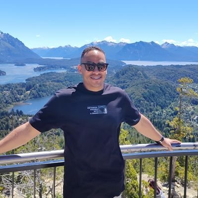 La mejor Actitud es convertir tus problemas en Retos y no en Obstaculos.