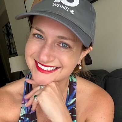 Cinthia880's profile picture. Do you still compare yourself with others? 🤔