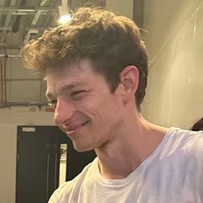 syd ✿ Profile