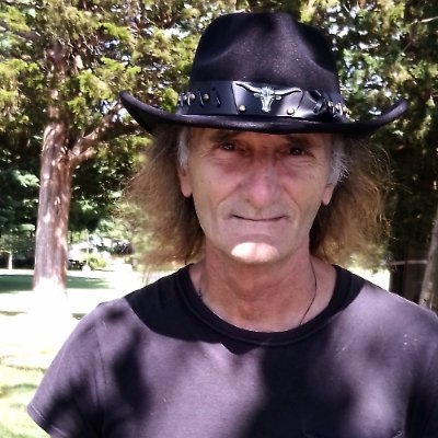 Michael39570928's profile picture. i am  a redigested BMI member  play all instruments sing write my own music and i am a unsigned artist looking for a record label