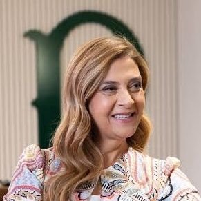 Uma JORNADA de TROCAS e PROCESSOS de ATRAVESSAMENTOS que tocam um LUGAR de ESCUTA e muita POTÊNCIA. Vim para SOMAR!