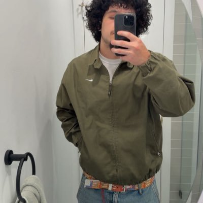 kingstonszn's profile picture. 