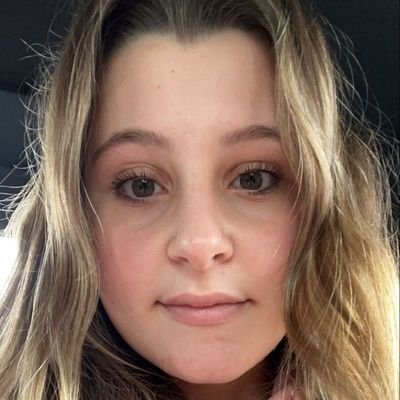 RGassia14195's profile picture. Buongiorno, sono Rentta, segretaria presso un'azienda di cosmetici biologici di Bordeaux. Interessato? Contattatemi al seguente indirizzo: @Loves2067