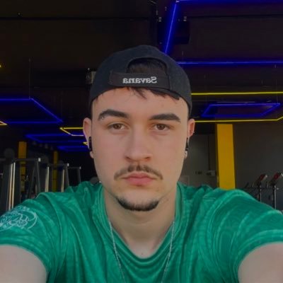 só me chama de chato porque não pode me chamar de feio