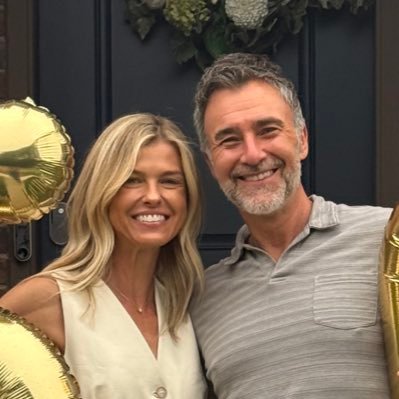 papajoecha's profile picture. 