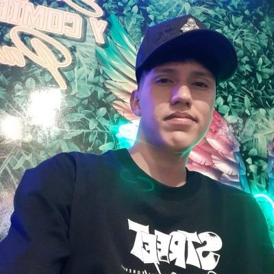 alejandro_7124's profile picture. 