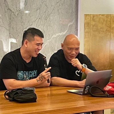 Jk868686's profile picture. 嘉元師傅-JK老師-命理諮詢療癒師 八字命理、運勢分析、占卜問事、能量靈氣 獨門融合東西方法門 客製化命理轉運術法 潛意識古暹羅占卜 風水磁場能量改善 關係改善與心靈諮詢 民俗文化專欄作家及媒體專訪