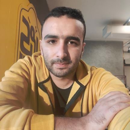 orthopedic surgeon 🦴                                                    

Zamalek SC 🏹 🇵🇪
    Bayern Munich ❤️