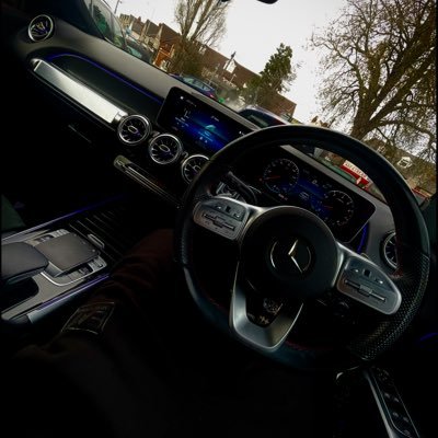 1neoff1's profile picture. 