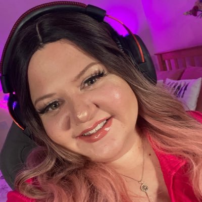 I talk about beauty on YouTube, I do a bit of gaming & campaign for #LupusAwareness | She/Her | beth@bethdoesbeauty.co.uk ✨ | @LUPUSUK Charity Ambassador 🦋