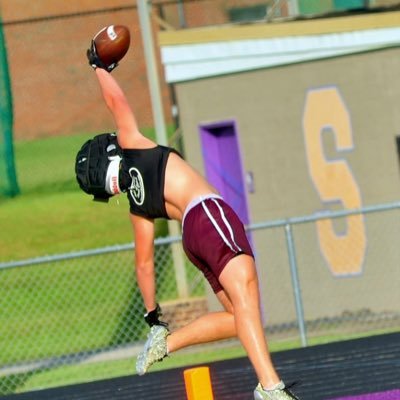 Maroons football🏴☠️ 5’10 170lbs WR/DB /class of 2027/ e-mail- godby.boone99@gmail.com