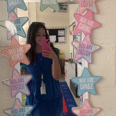 1st grade teacher. PSU alum ‘23. We are💙🤍go birds🦅 go phils🔔 #clearthelist venmo:Marissa-Febbo